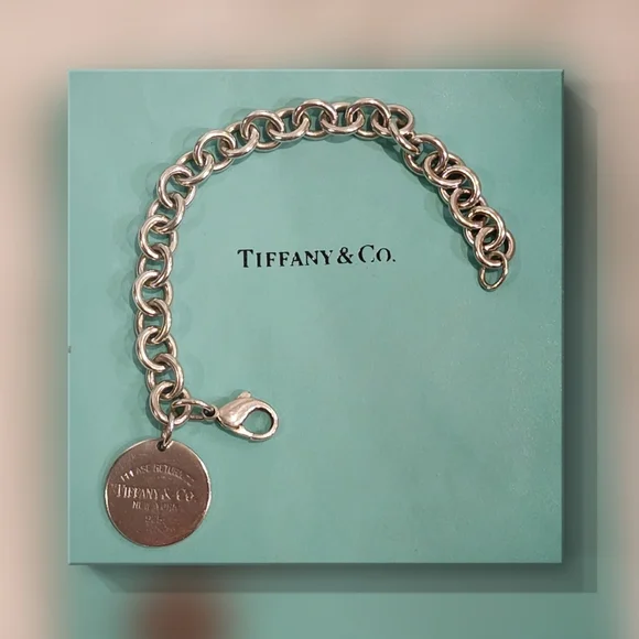 Tiffany & Co. Return to Tiffany Round Tag Bracelet - Picture 8 of 11